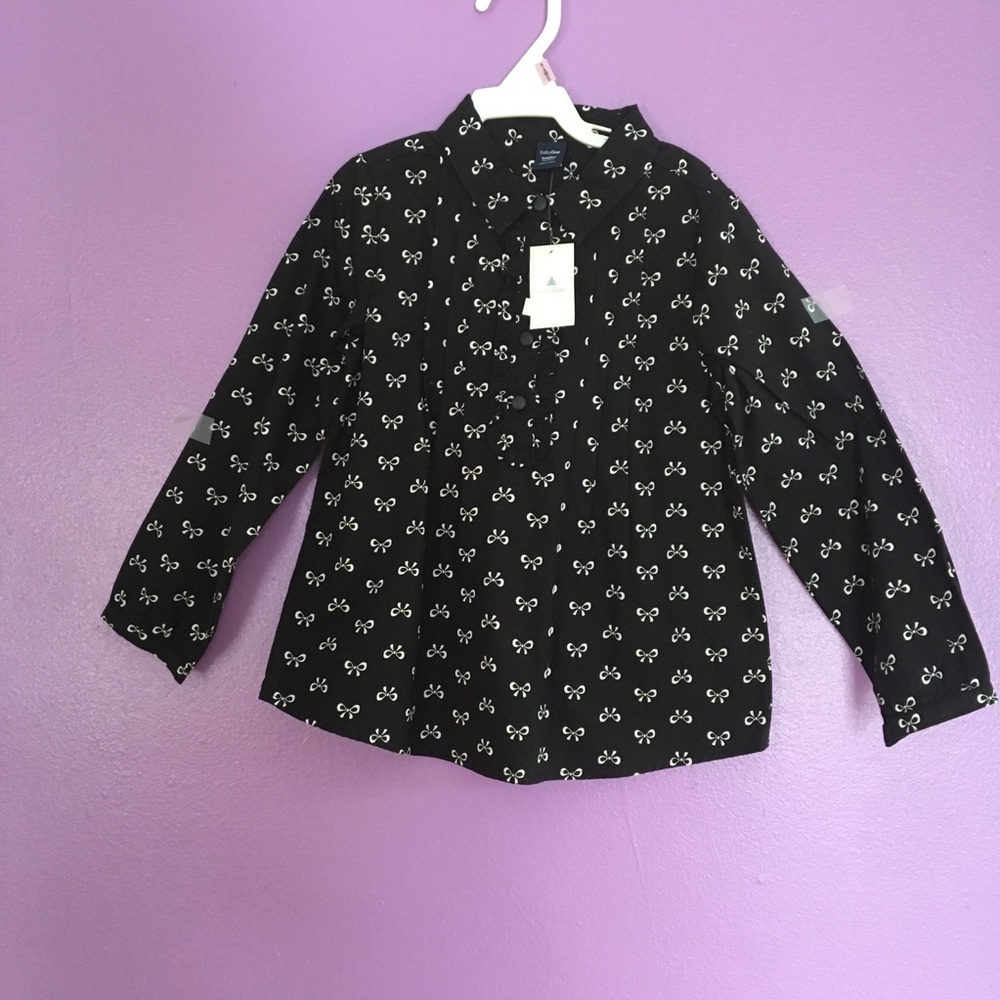 Size 5 nwt baby gap toddler top